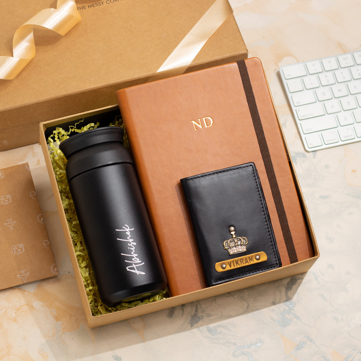 Desk Delight Hamper - Personalised Gift hamper