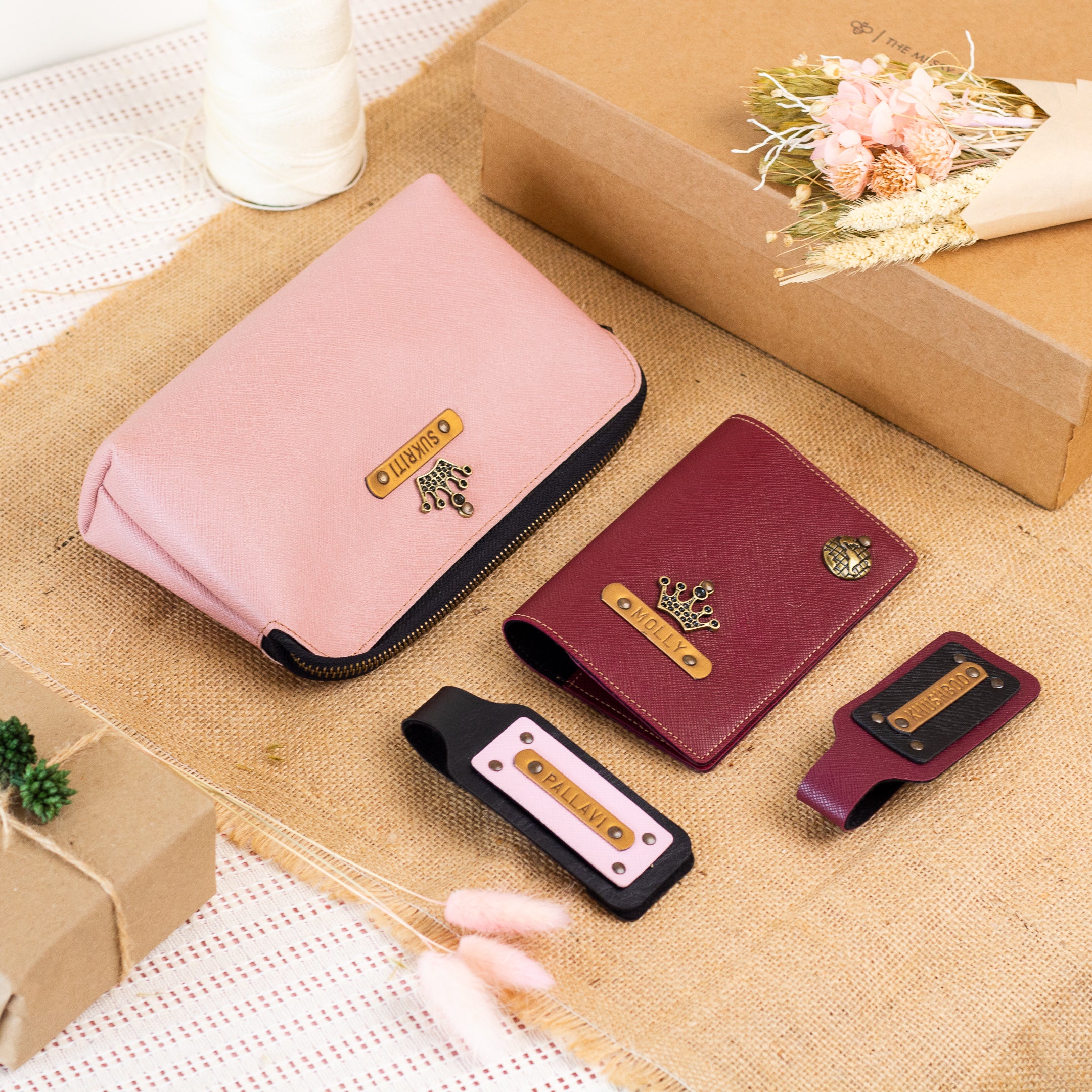 The Messy Corner | The Globetrotter Hamper- Personalised Gift Box