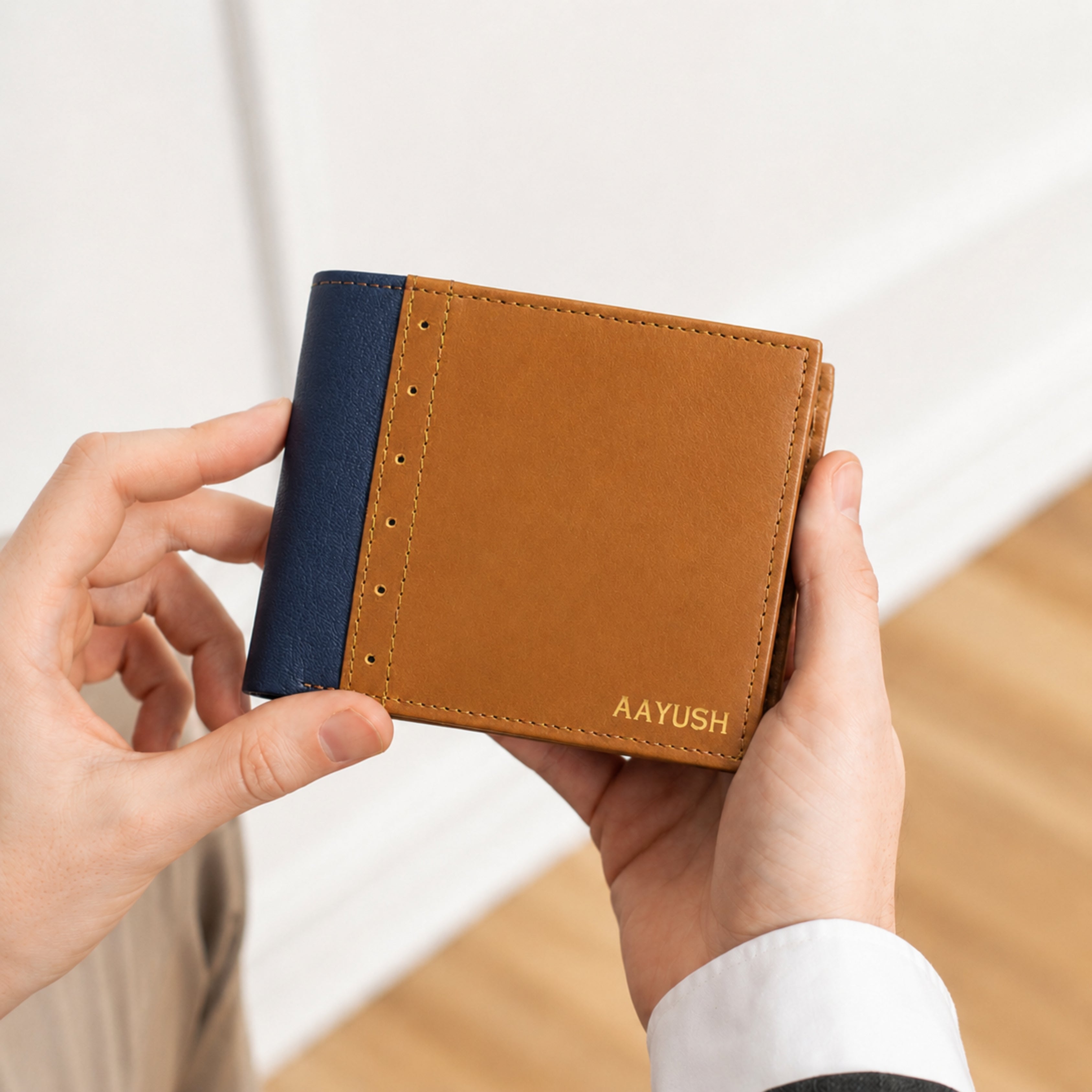 Personalized Leather Men's Wallet - Brown