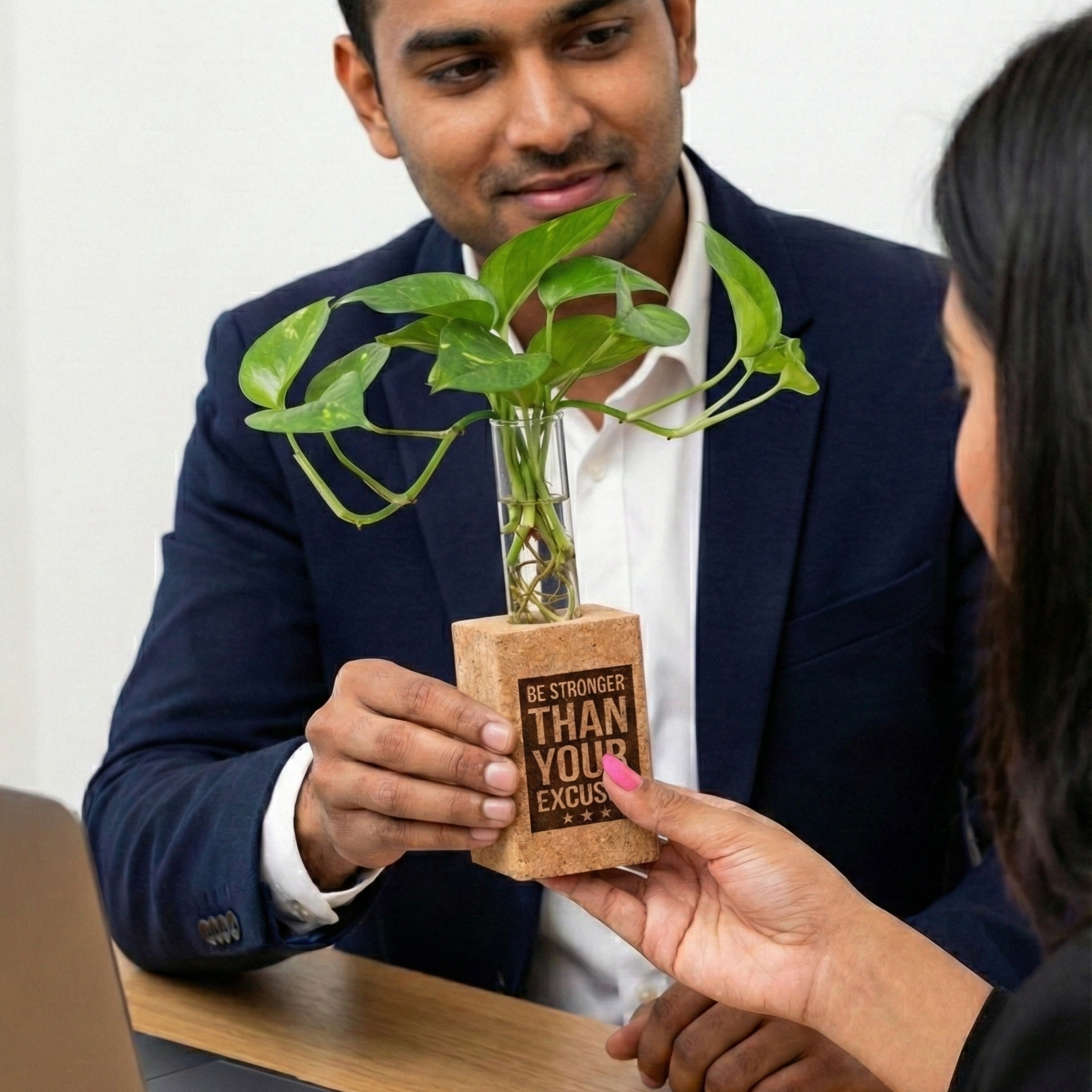 Magnetic Cork Planter - Be Stronger