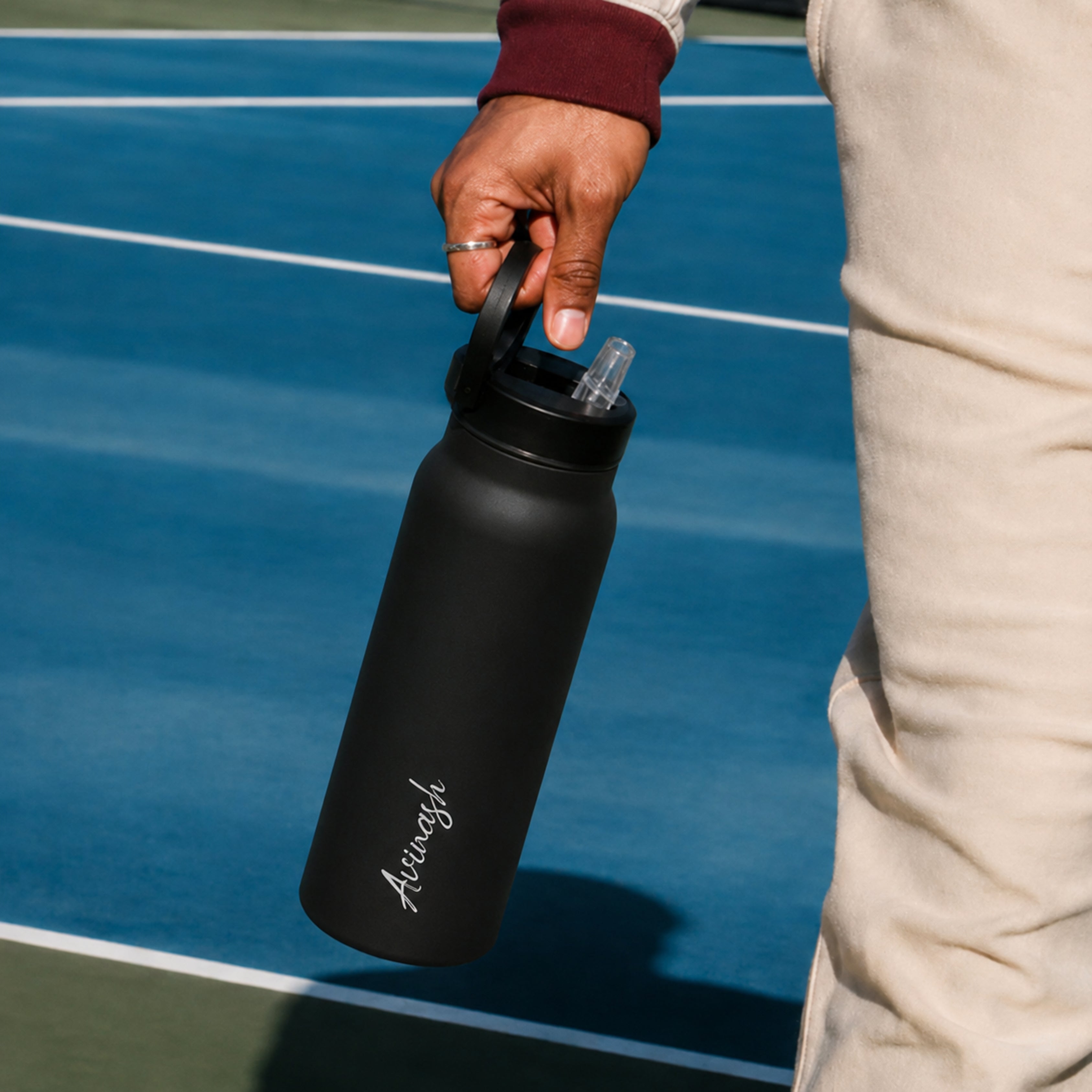 AquaStand - Magnetic Phone Mount Insulated Water Bottle with Sip Straw Lid - Black