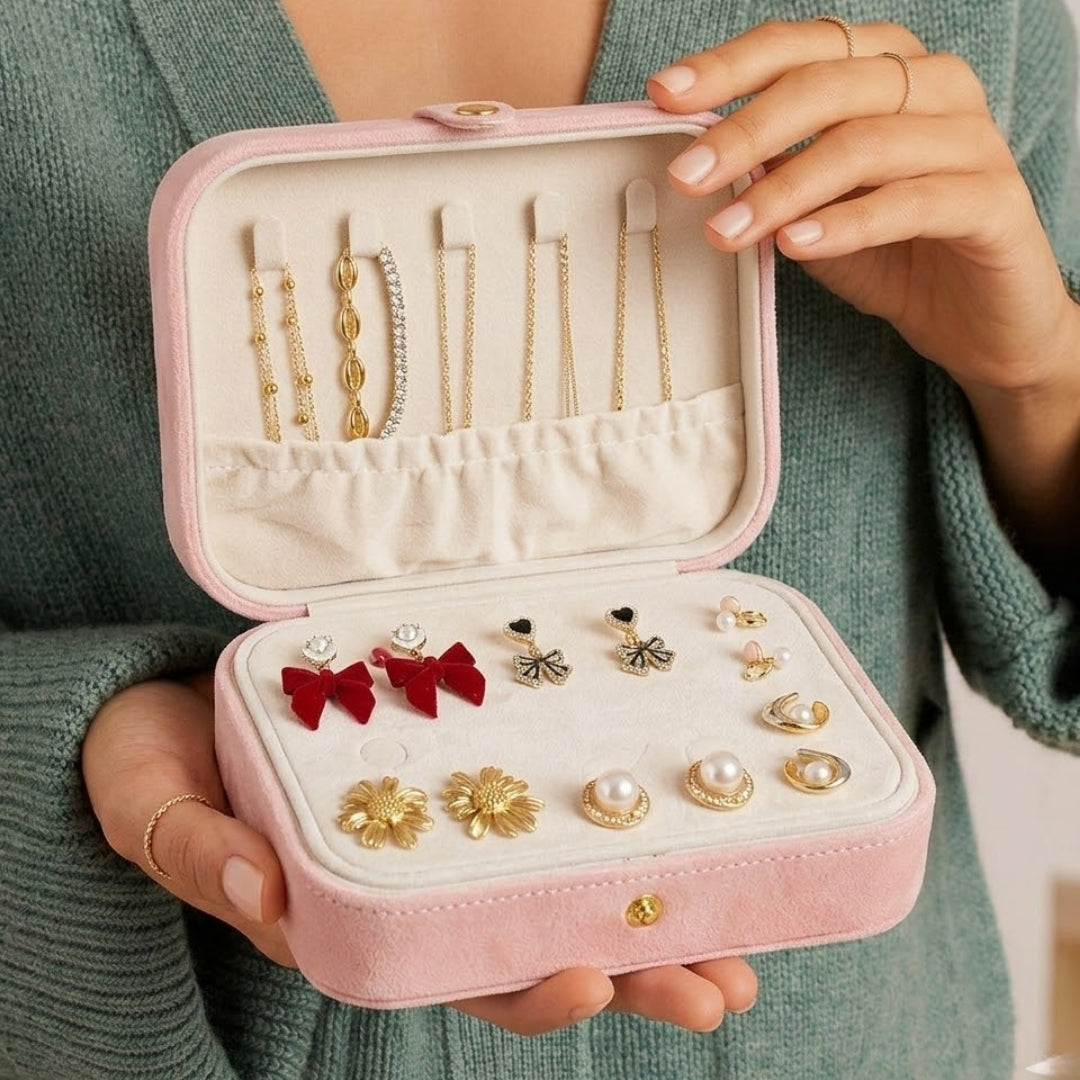 Luxe Jewellery Case – Personalized Velvet Organiser - Baby Pink