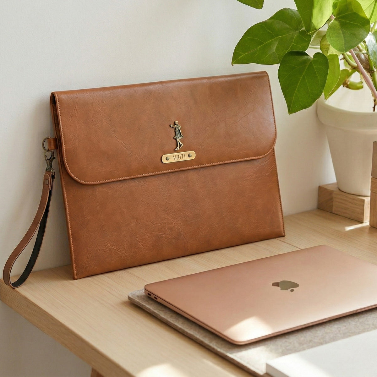 Personalized Leather Laptop/Macbook Sleeve - Brown - 13 inches