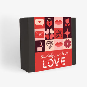 WanderLust Personalized Gift Hamper for Men