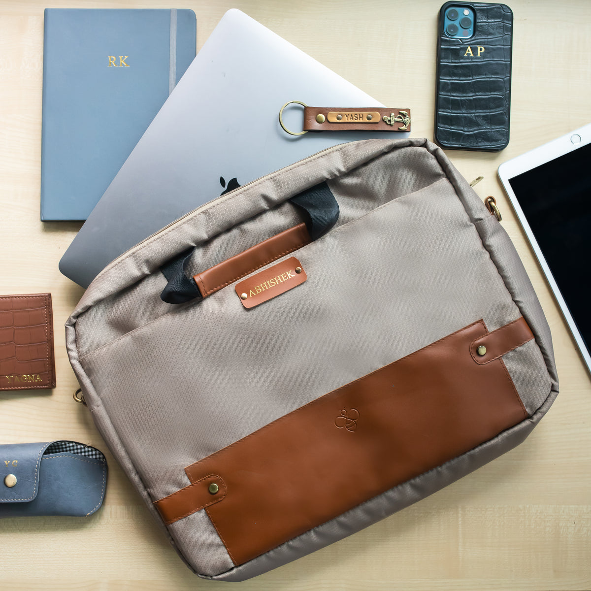 Buy Laptop Bags for Women | Designer Laptop Bags I Leather Laptop Bag.
